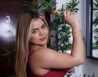 647695790: Chica busca chico en Mallorca