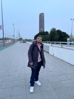 613507640: Chico busca chica en Sevilla