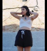 604460121: Chica busca chico en Sevilla