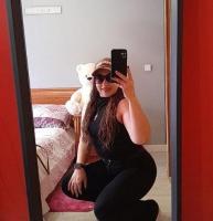 624548140: Chica busca chico en León