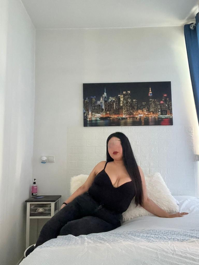 Chica busca chico en Madrid: 