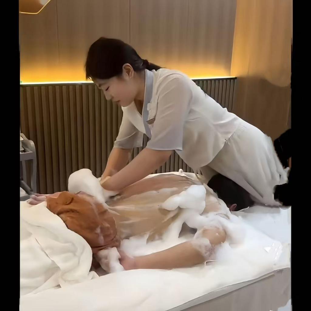 Chica busca chico en Barcelona: 