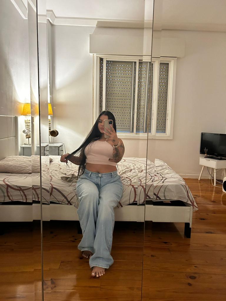 Chica busca chico en Pontevedra: Chica busca chico