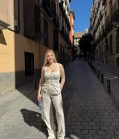 745096367: Chica busca chico en Ciudad Real