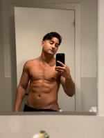 664407620: Chico busca chica en Málaga