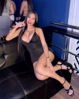 671430136: Chica busca chico en Barcelona