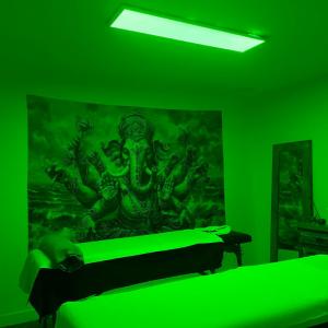 Chico busca chica en Las Palmas: 