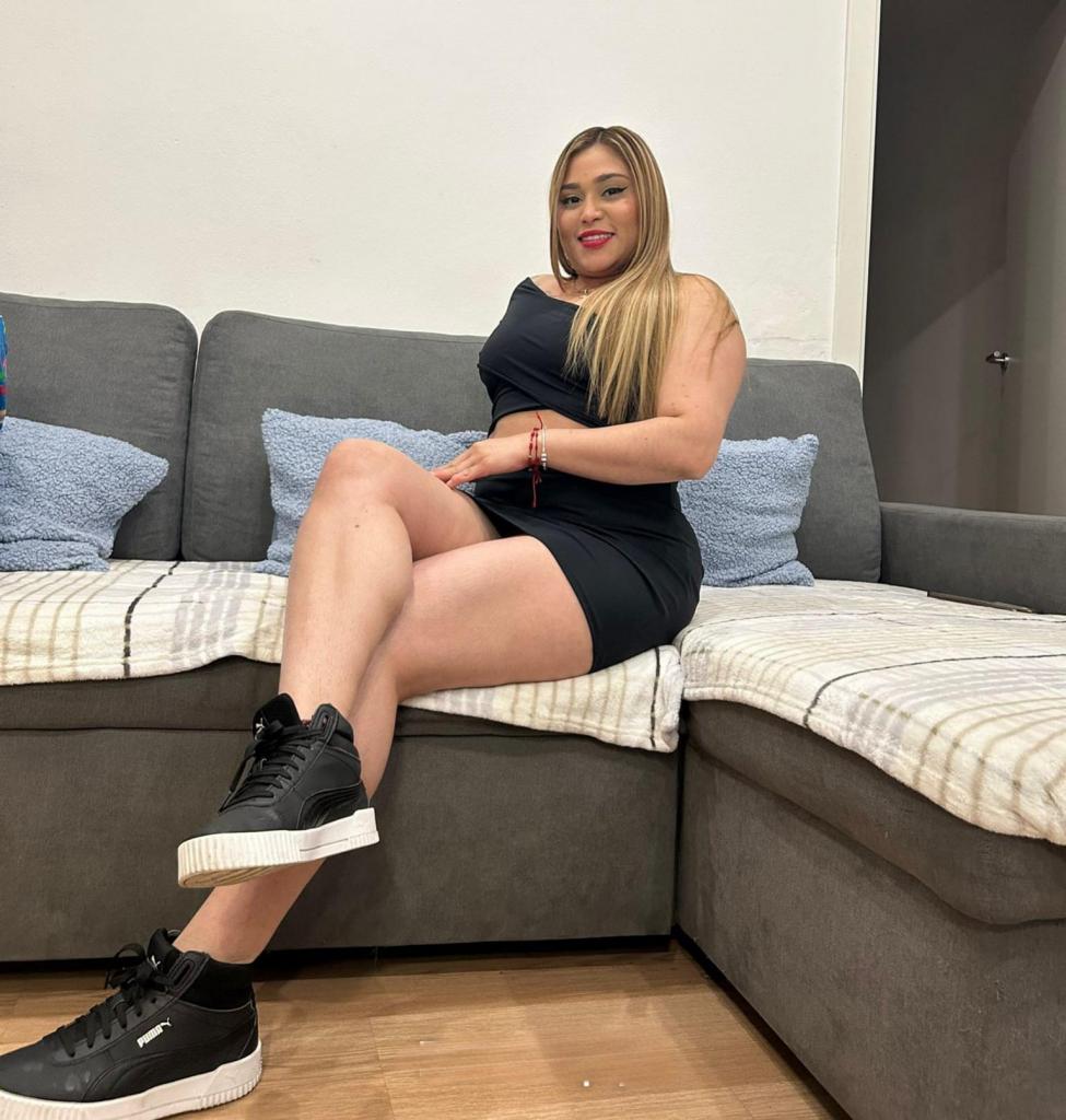 Chica busca chico en Zaragoza: Chica busca chico