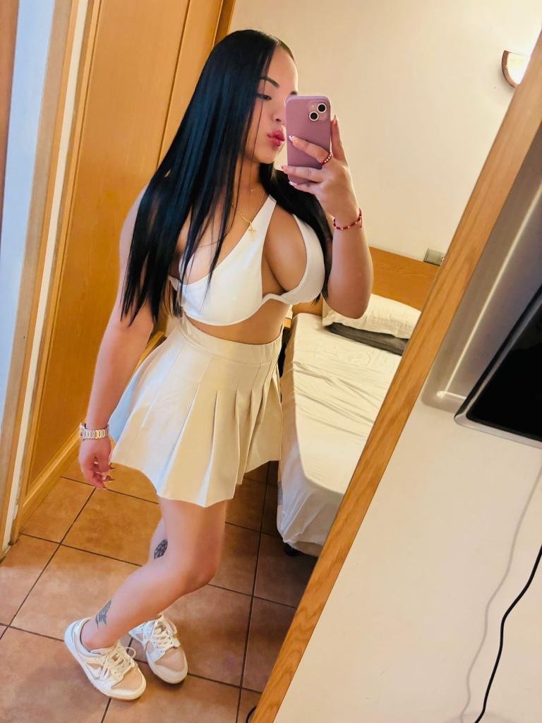 Chica busca chico en Alicante: 