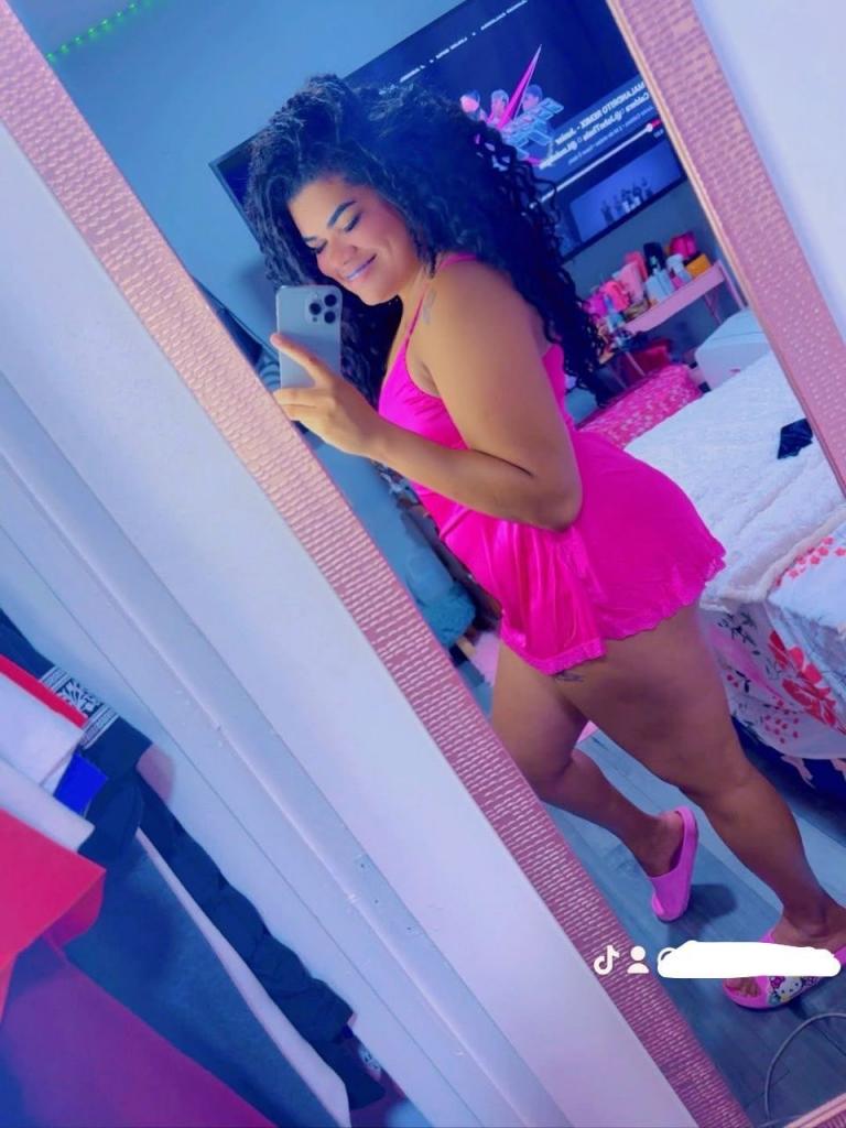 Chica busca chico en Cantabria: 