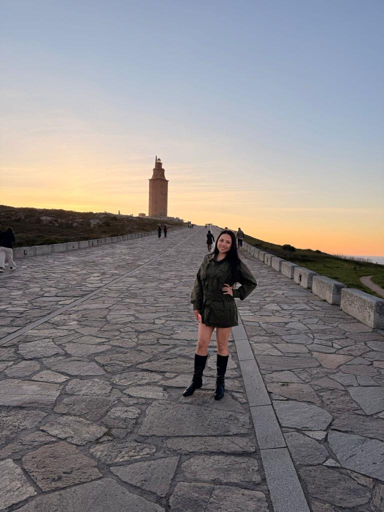 665432369: Chica busca chico en Alicante