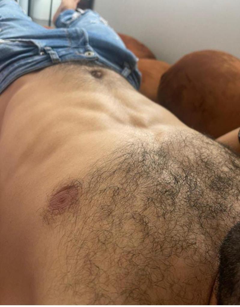 Chico busca chica en Alicante: 