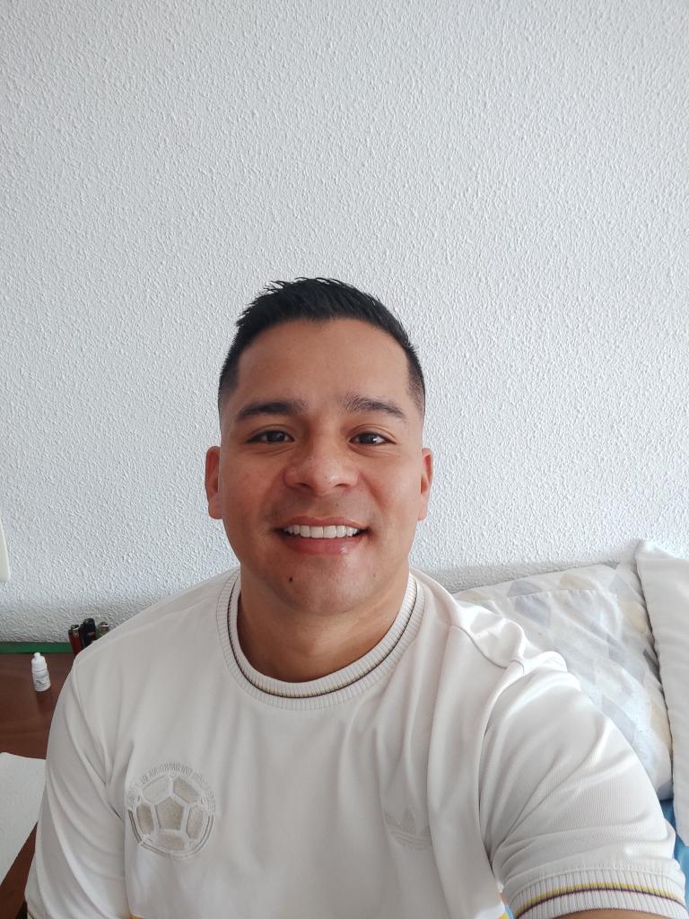 Chico busca chica en Castellón: 