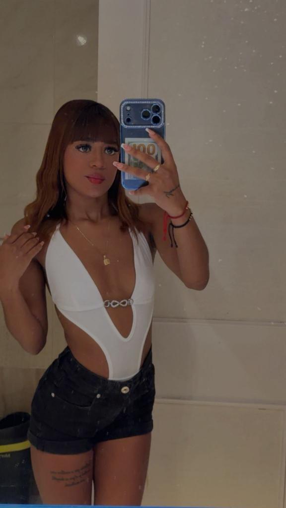 617508073: Chica busca chico en Las Palmas