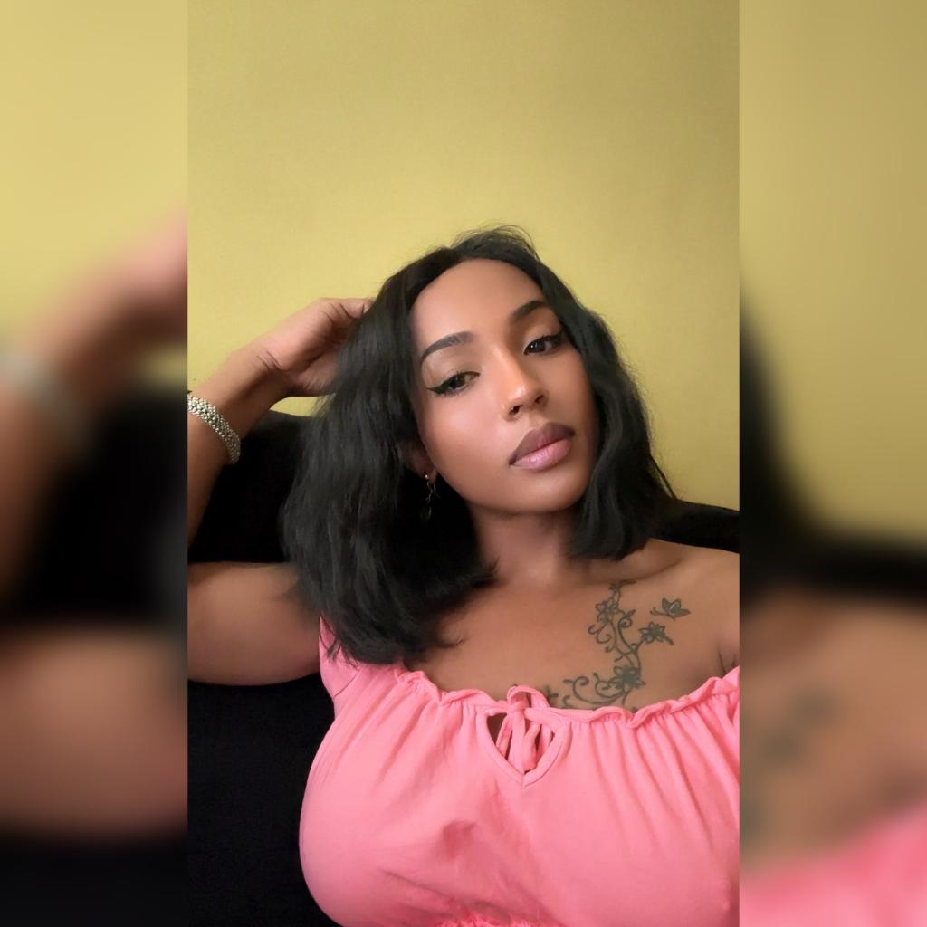 643835035: Transexual en La Coruña