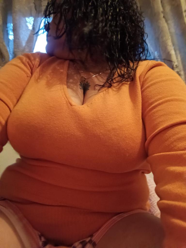 Chica busca chico en Orense: 