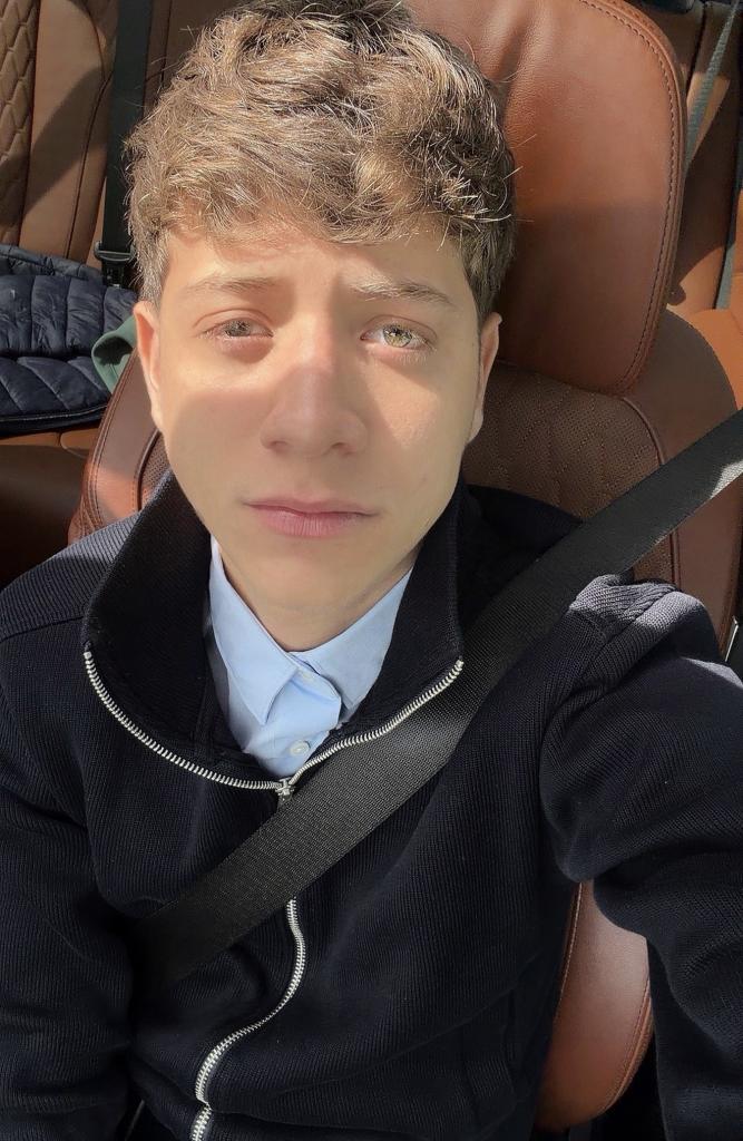 678427665: Chico busca chica en Granada