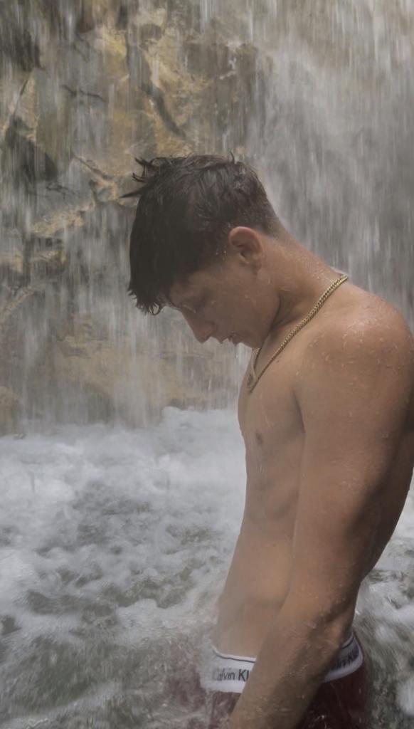 678427665: Chico busca chica en Granada