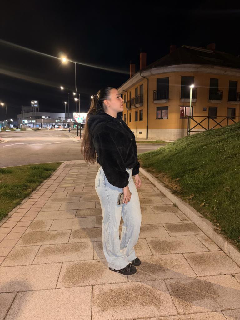 Chica busca chico en Burgos: 
