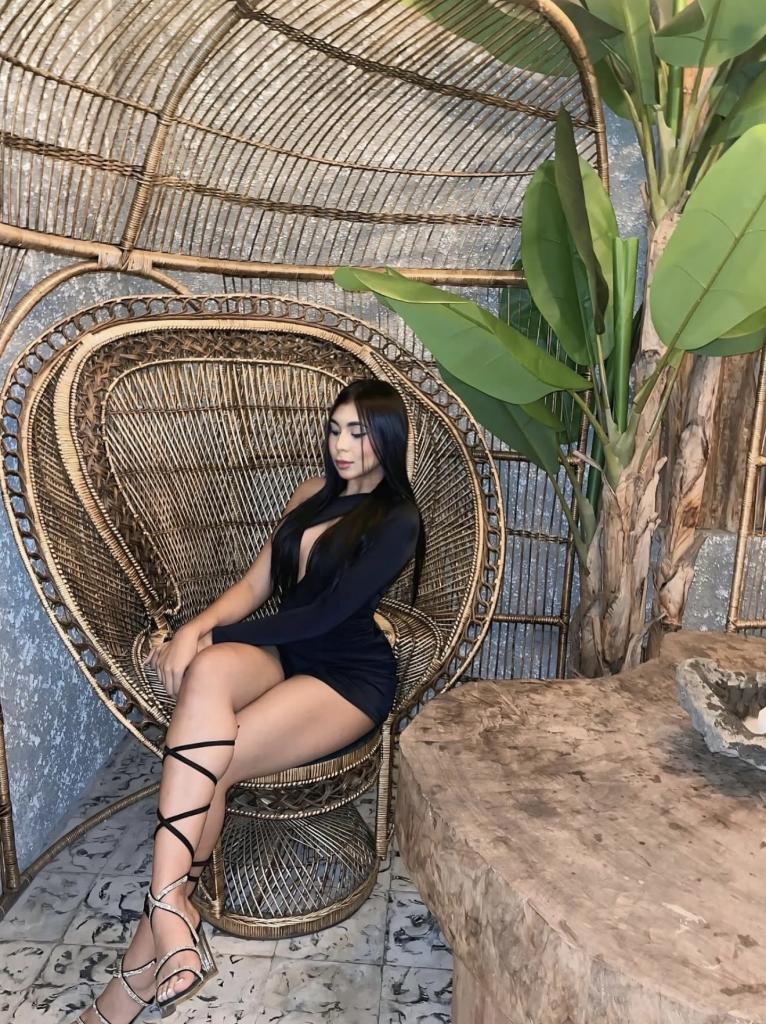 641365274: Chica busca chico en Zaragoza