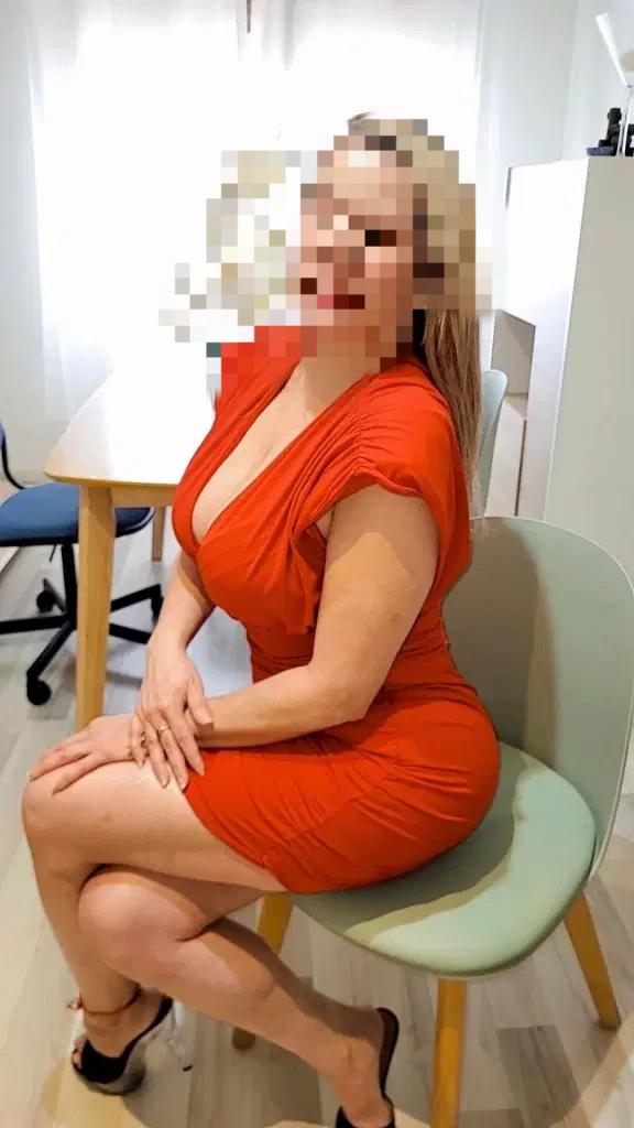 Chica busca chico en Barcelona: 