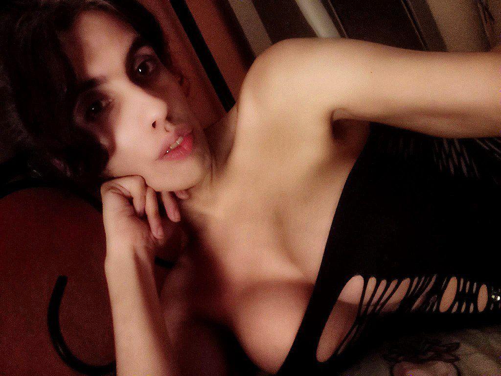 613383325: Travesti en Las Palmas