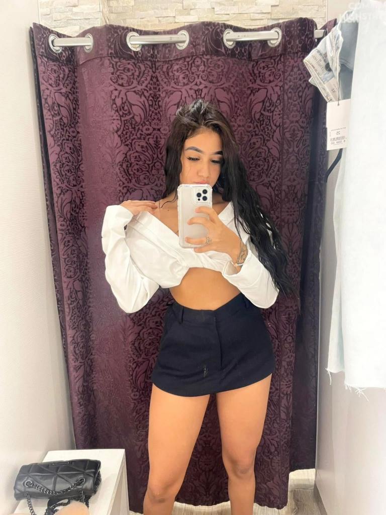 604256216: Chica busca chico en Málaga