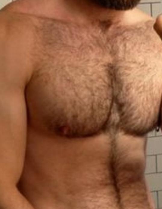 Chico busca chica en Málaga: 