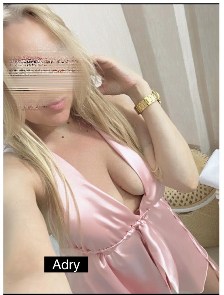 627073100: Chica busca chico en Málaga