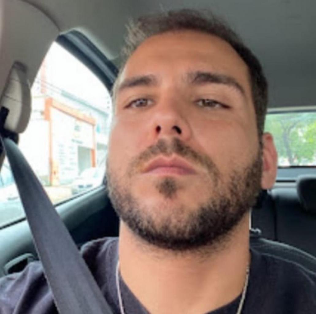 Chico busca chica en Huelva: 