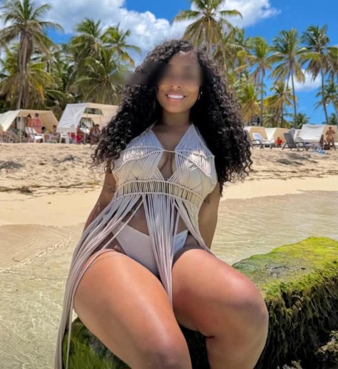 Chica busca chico en Menorca: 