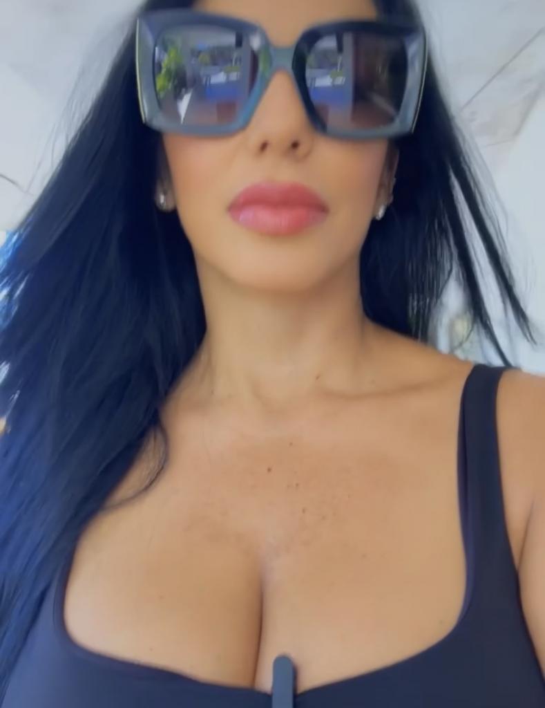 692385780: Chica busca chico en Valencia