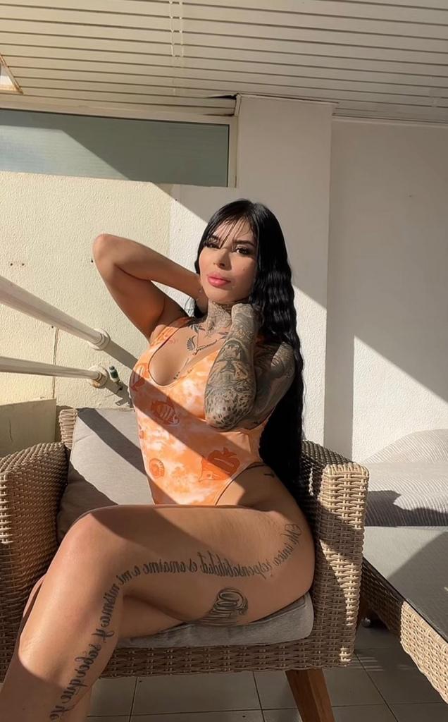 Chica busca chico en Toledo: Chica busca chico