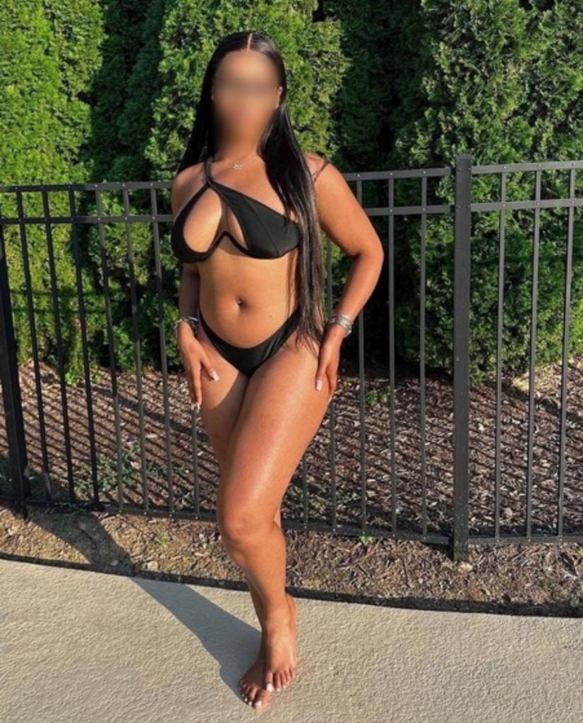 Chica busca chico en Granada: 