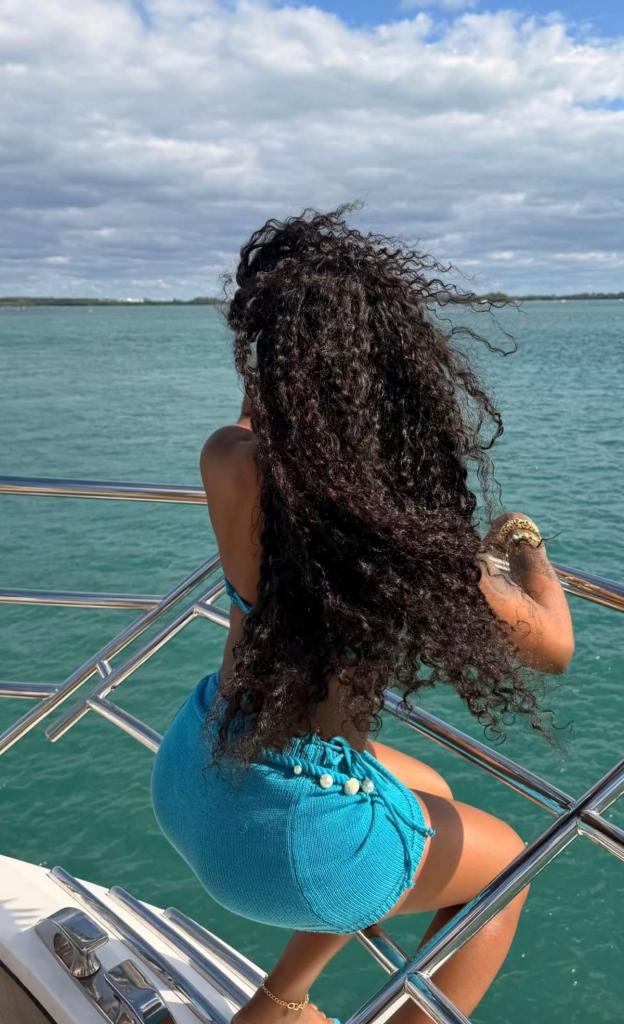 Chica busca chico en Tenerife: 