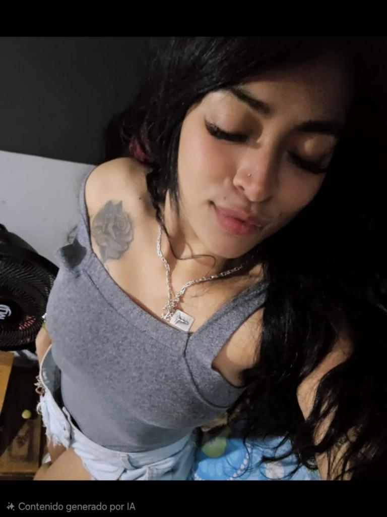 Chica busca chico en Tenerife: 