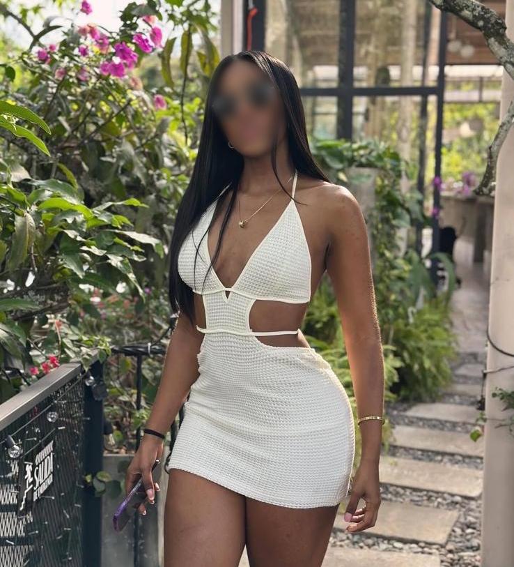 627024558: Chica busca chico en Málaga