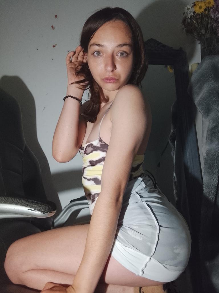 624922197: Chica busca chico en Málaga