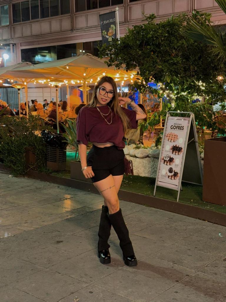 Chica busca chico en Alicante: 