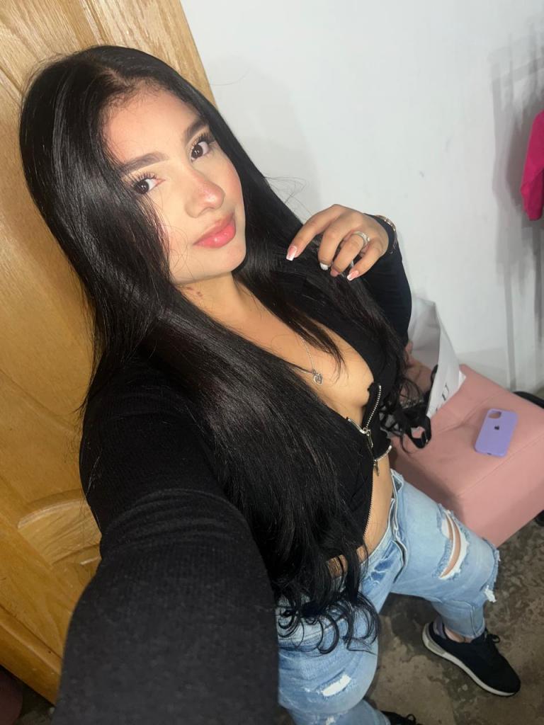 617508073: Chica busca chico en Las Palmas