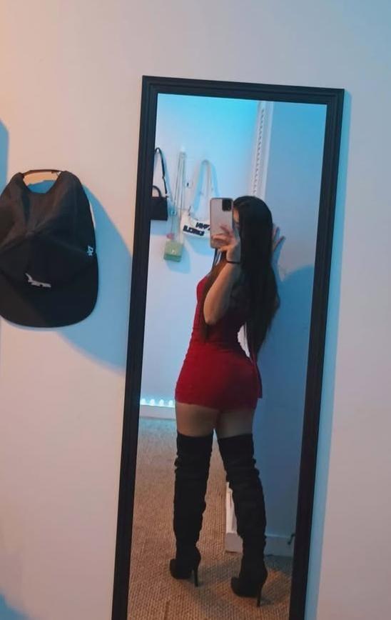 614785155: Chica busca chico en Orense