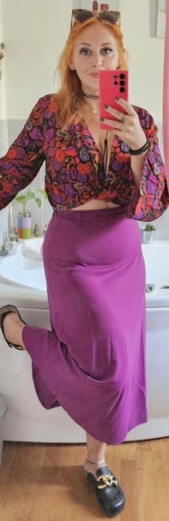 Chica busca chico en Cádiz: 