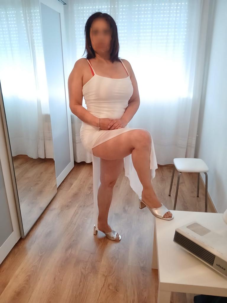 Chica busca chico en La Coruña: 