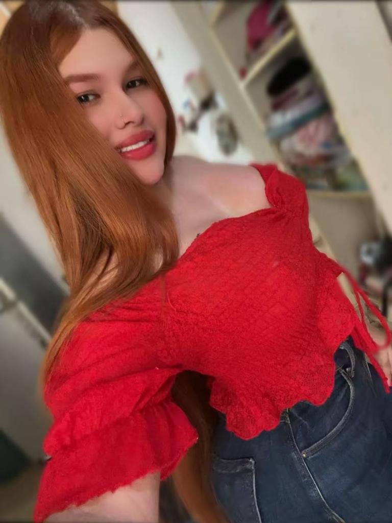 Chica busca chico en Sevilla: 