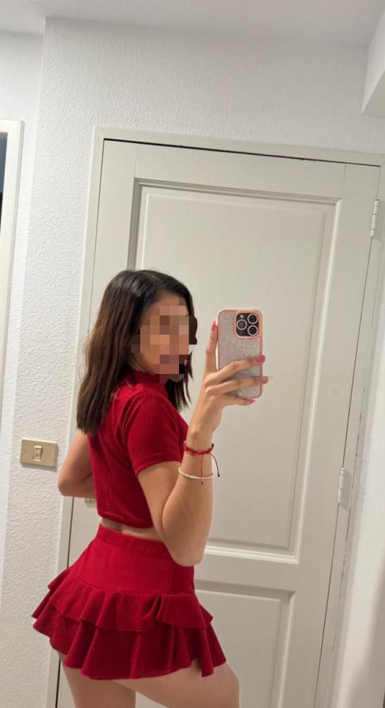 Chica busca chico en Tenerife: 