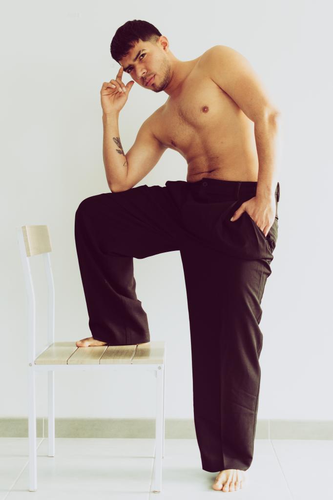 Chico busca chica en Alicante: 