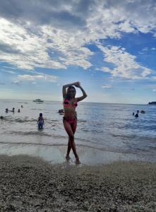 647550209: Chica busca chico en Asturias