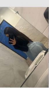 643938452: Chica busca chico en León