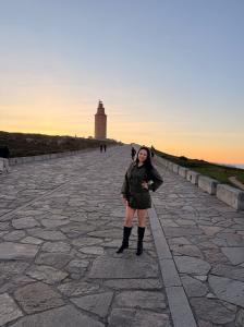 665432369: Chica busca chico en Alicante