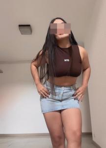 664068971: Chica busca chico en Valencia